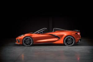 Chevrolet Corvette Stingray Convertible Z51 (C8) (NA) '2019
